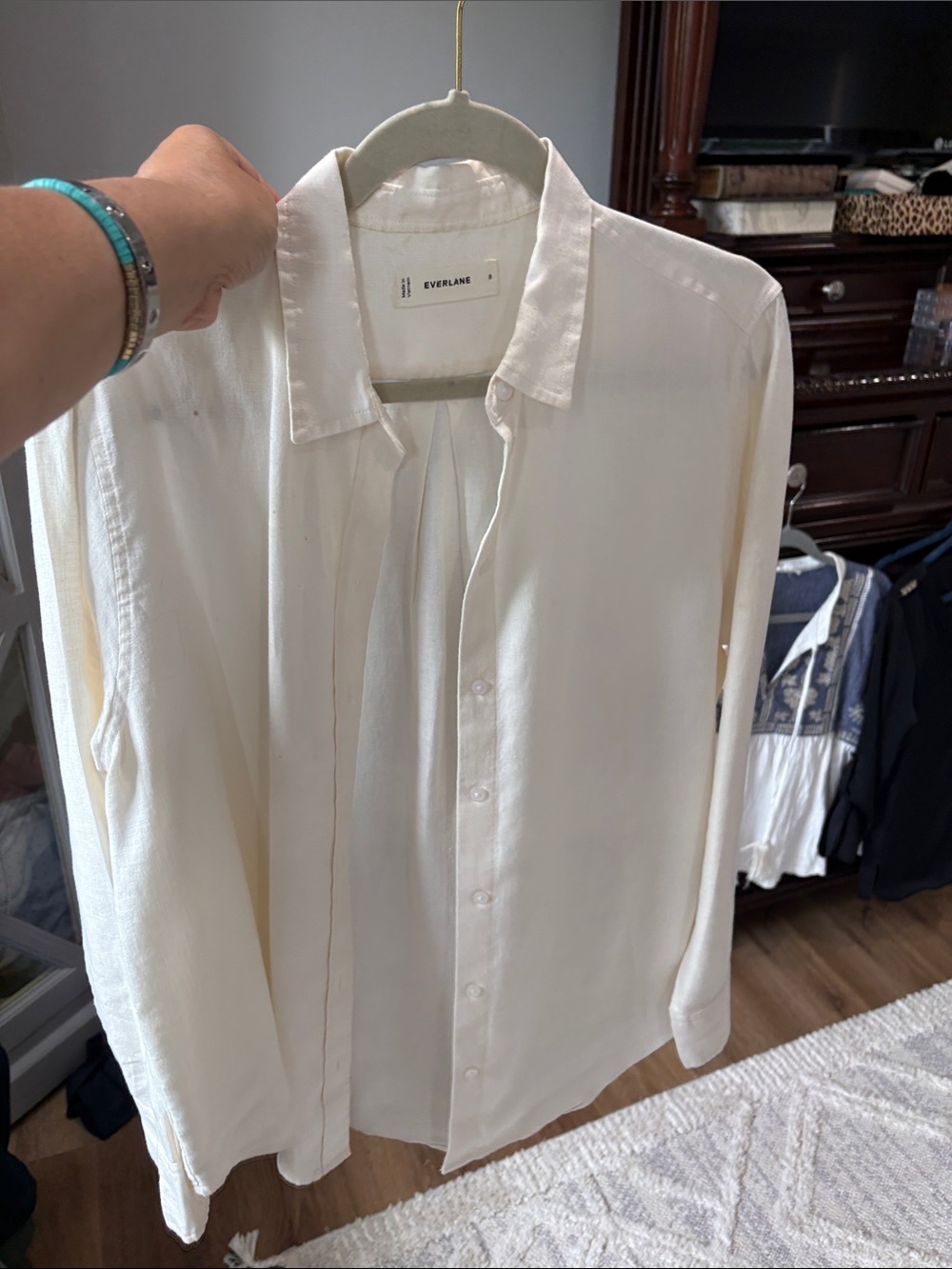 Everlane Beige Lightweight shirt